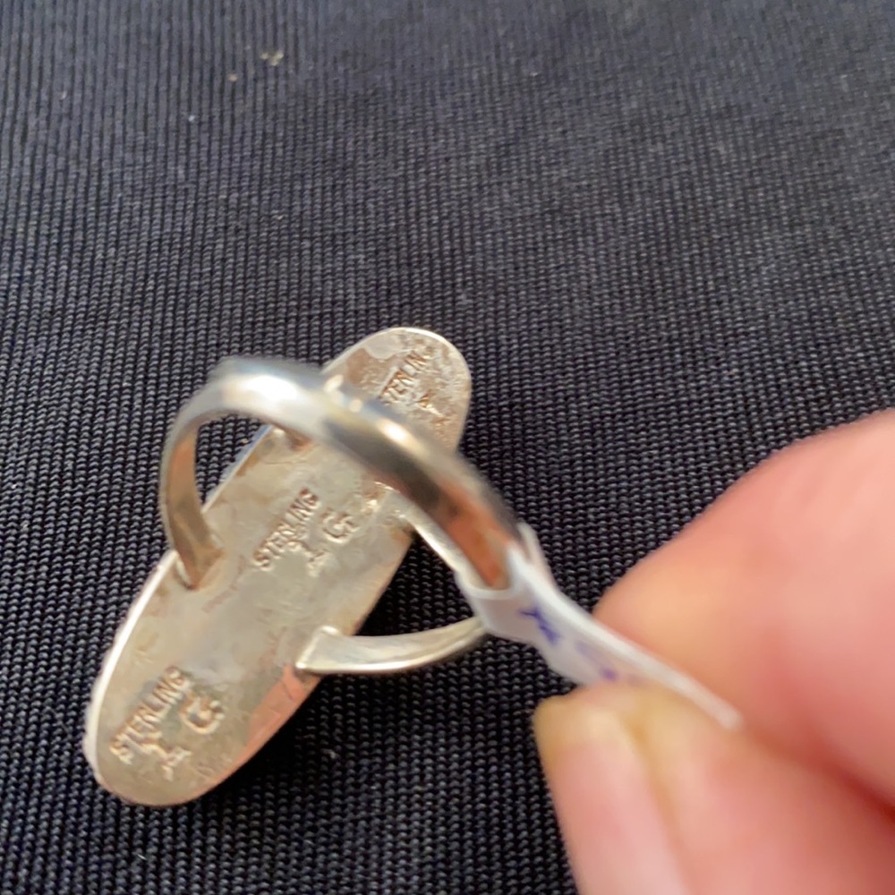 Navajo Black onyx and sterling silver ring - Picture 3 of 4